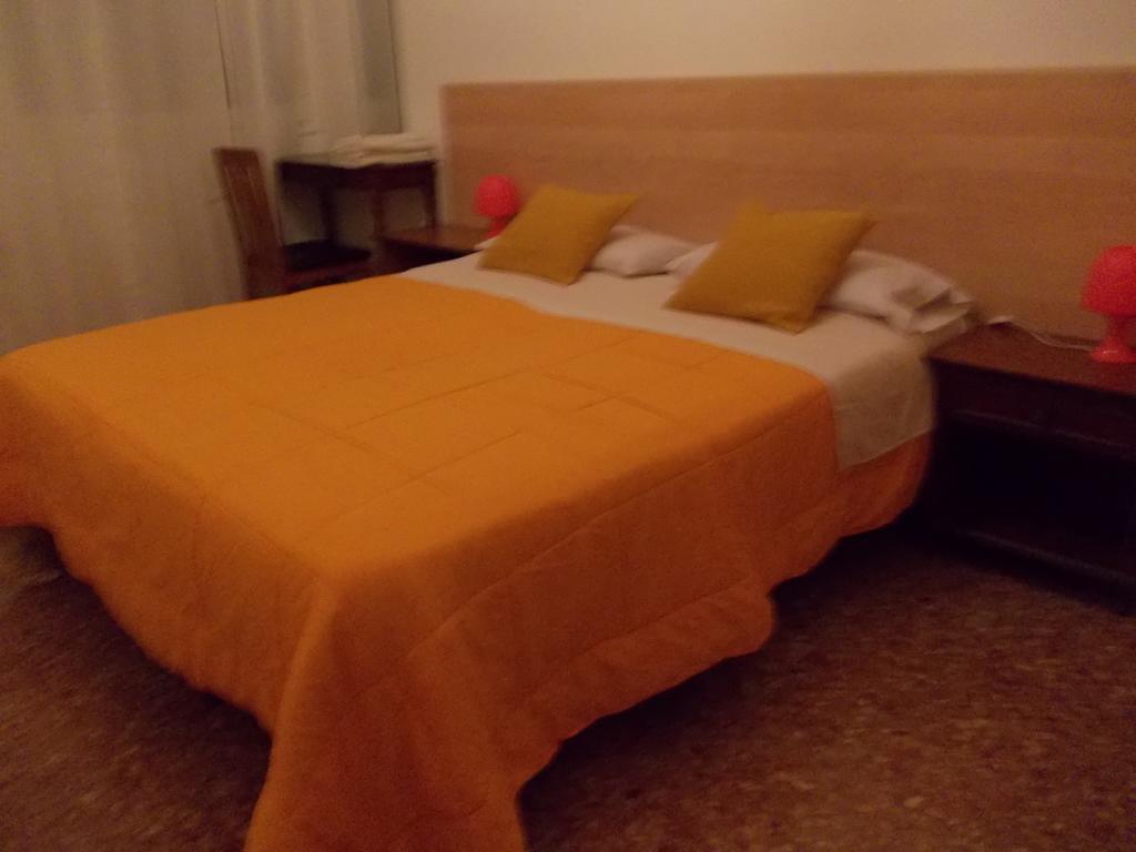 تريفيزو Travellers Lodge Bed & Rooms الغرفة الصورة