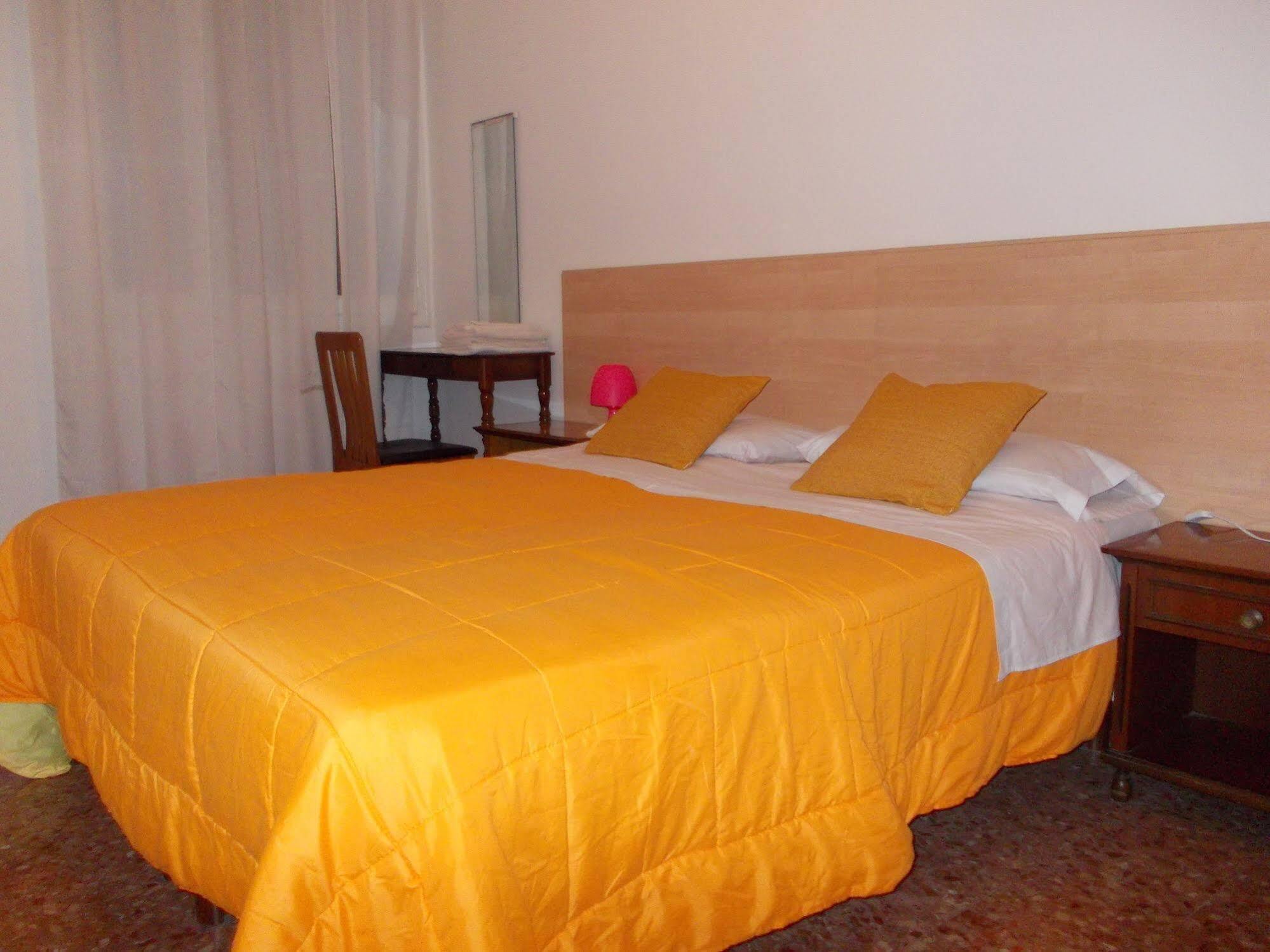 تريفيزو Travellers Lodge Bed & Rooms المظهر الخارجي الصورة