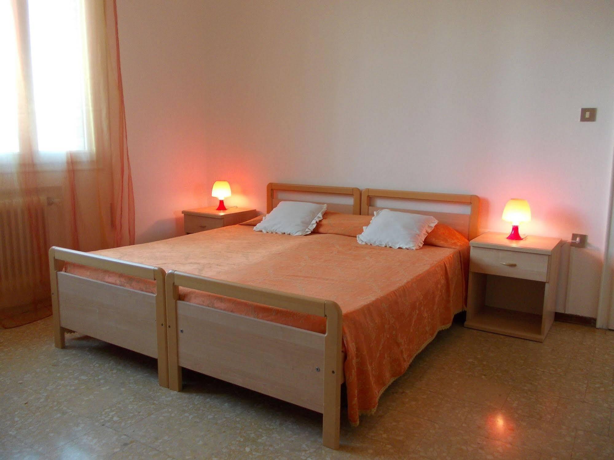 تريفيزو Travellers Lodge Bed & Rooms المظهر الخارجي الصورة