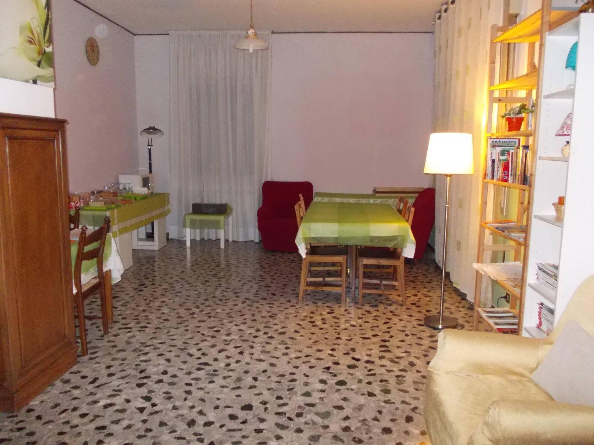 تريفيزو Travellers Lodge Bed & Rooms المظهر الخارجي الصورة